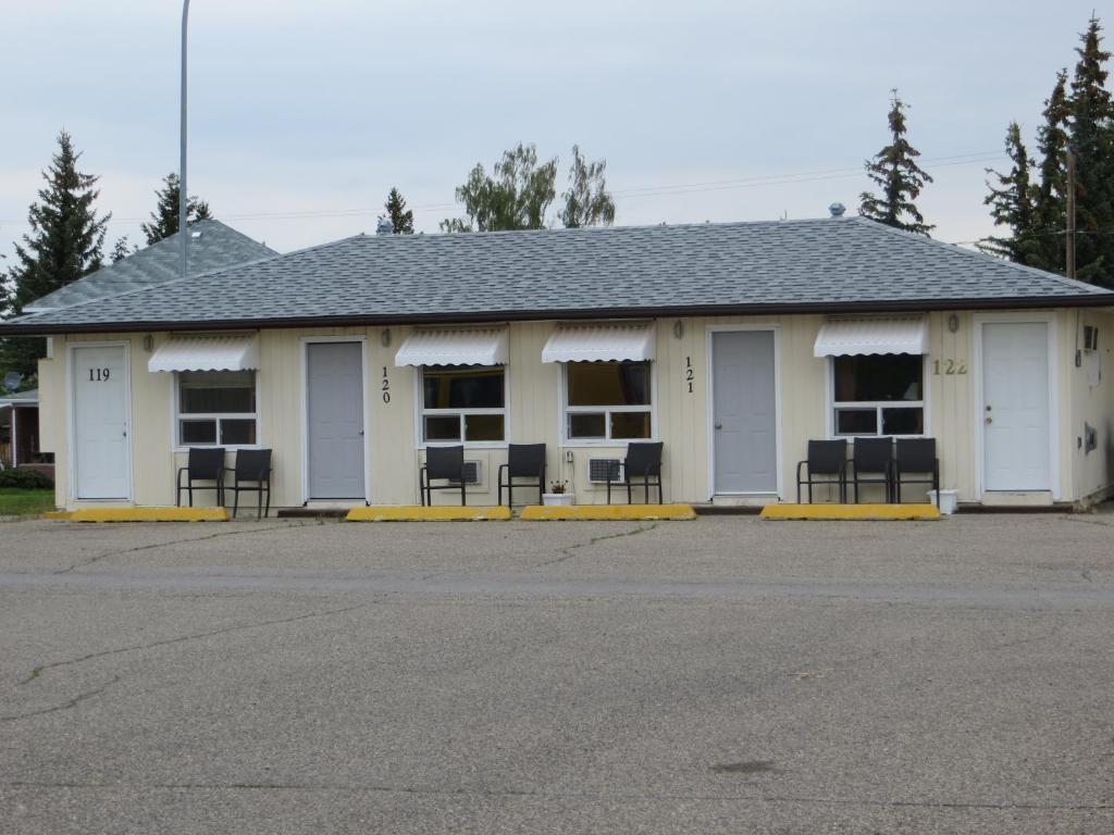 Fort Motel Fort Macleod Exteriör bild